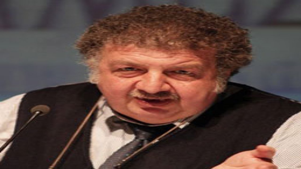 Oktay Ekinci Anılıyor