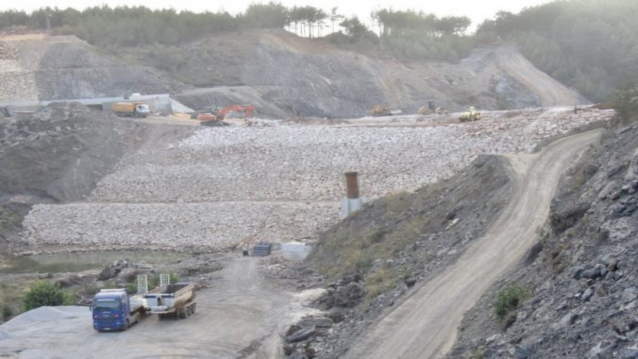 Bakan Eroğlu, “Çiftçilerimizin Yüzünü Güldürüyoruz”