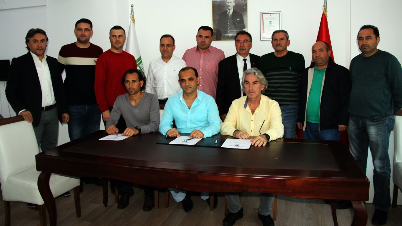 Muğlaspor yeni hocasıyla anlaştı