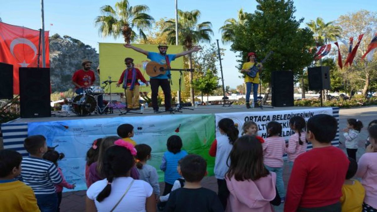 Çocuk Şarkıları Konseri