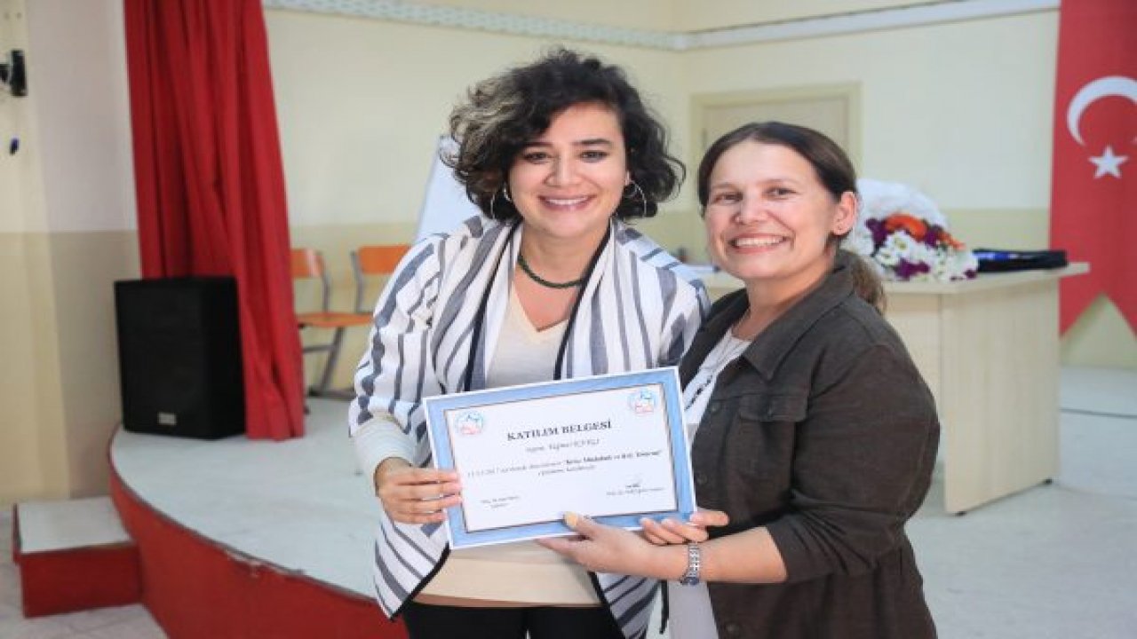 Rehber öğretmenlere eğitim