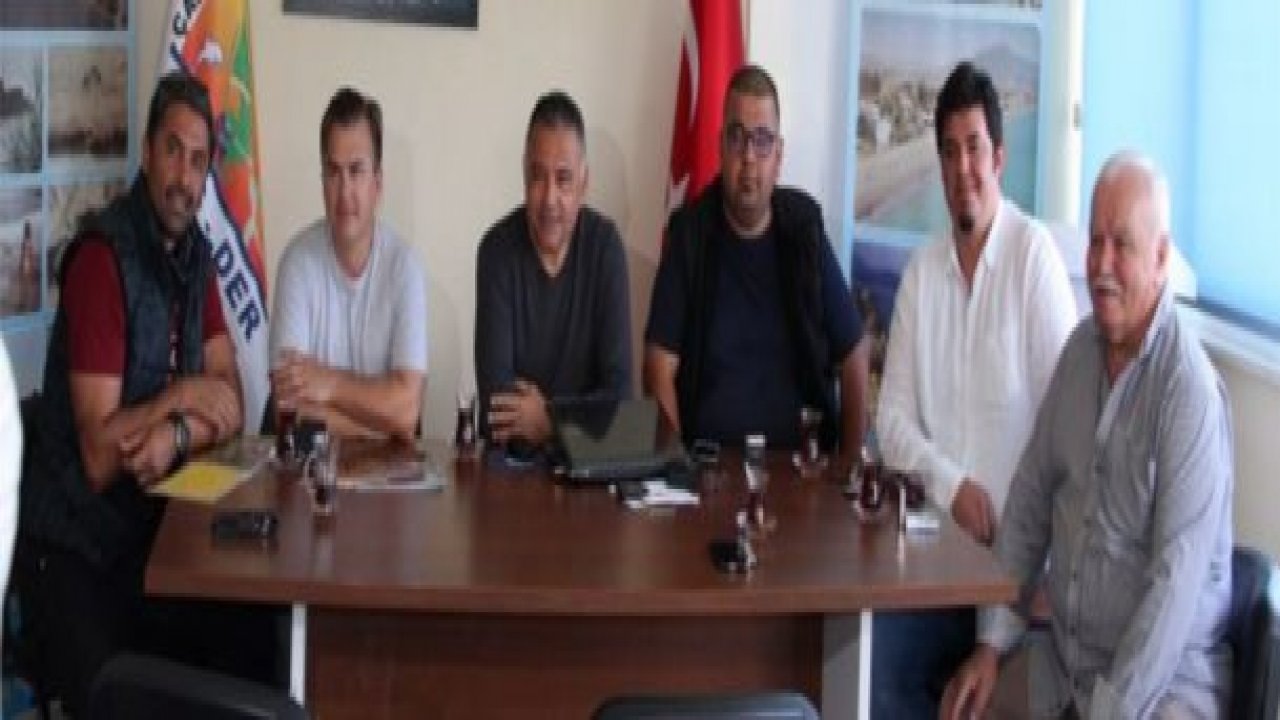 Turizmi masaya yatırdılar