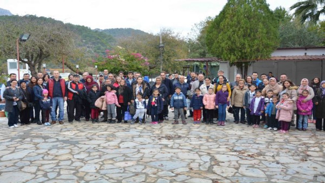 Emniyet personeli şehit aileleri ile buluştu