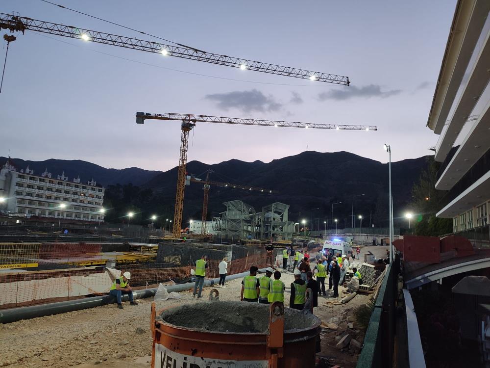 Marmaris’te inşaat alanında kaza: 1 ölü, 1 yaralı