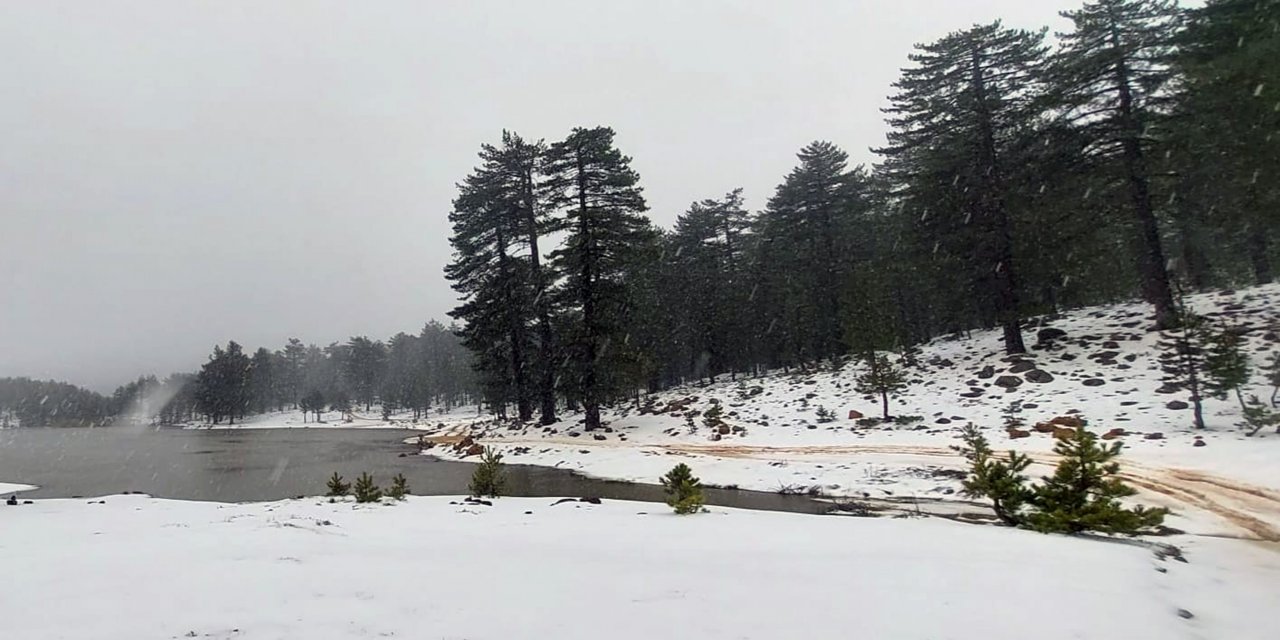 Muğla’ya Nisan ayında kar sürprizi!