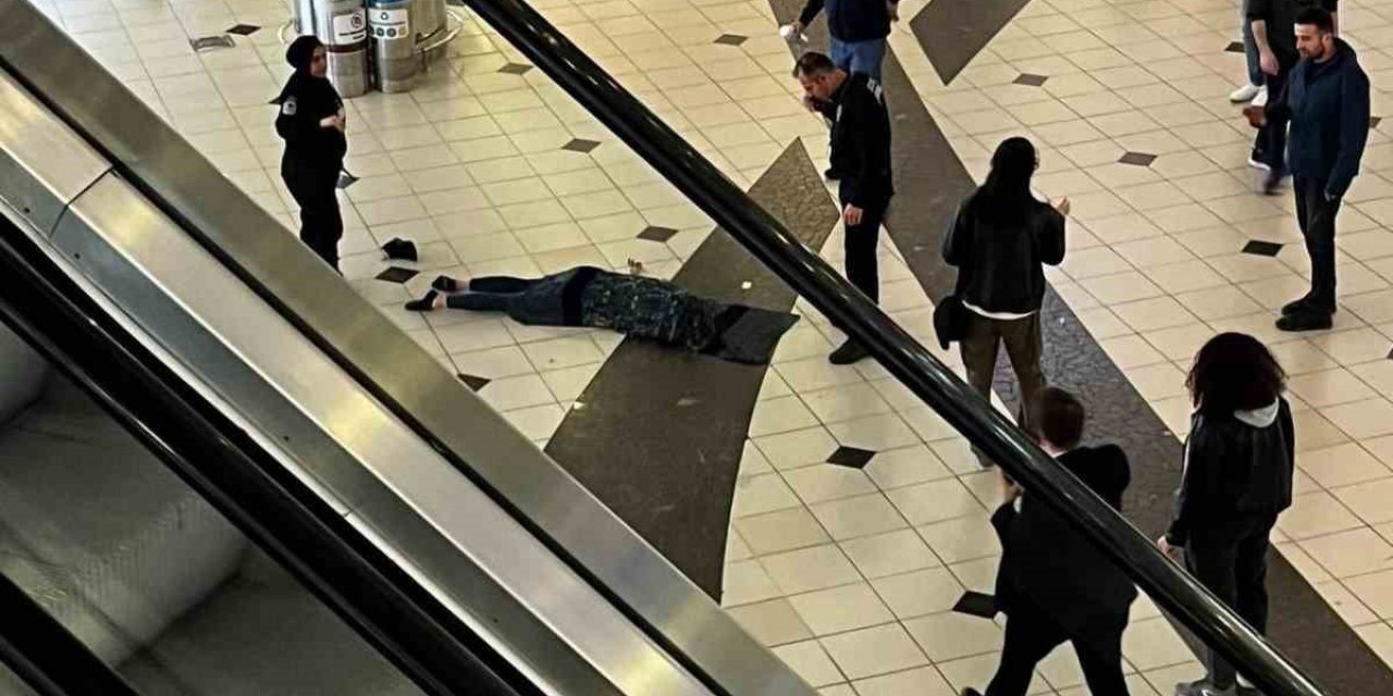 AVM’de korkunç olay: 5 kattan atlayan kadın öldü