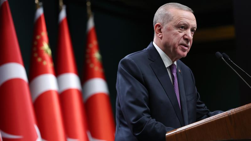 Cumhurbaşkanı Erdoğan, Küçükçekmece'deki silahlı saldırıyı lanetledi