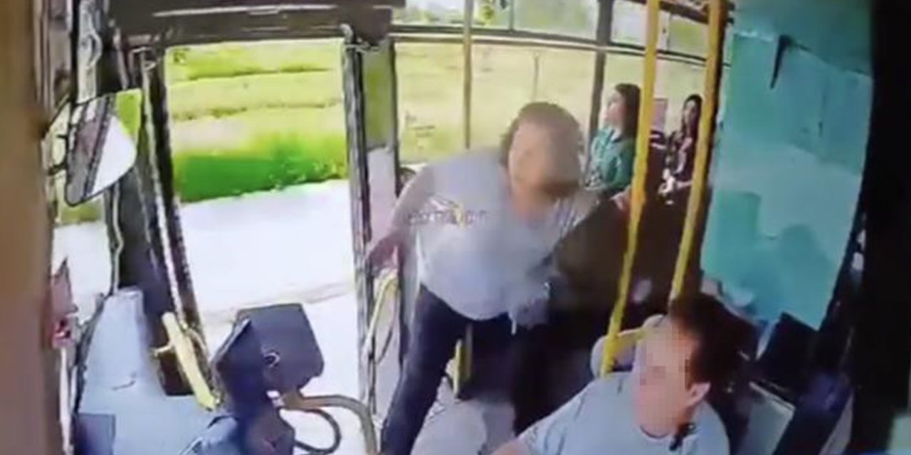 Kapısı açık seyreden otobüsten düştü