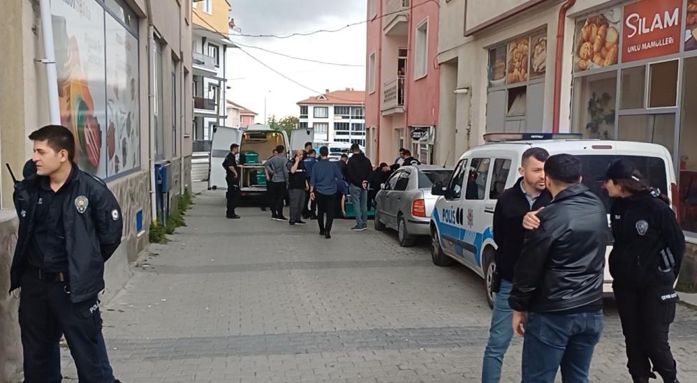 Pompalı tüfekle berber dükkanını bastı! Berber ve müşterisini öldürdü