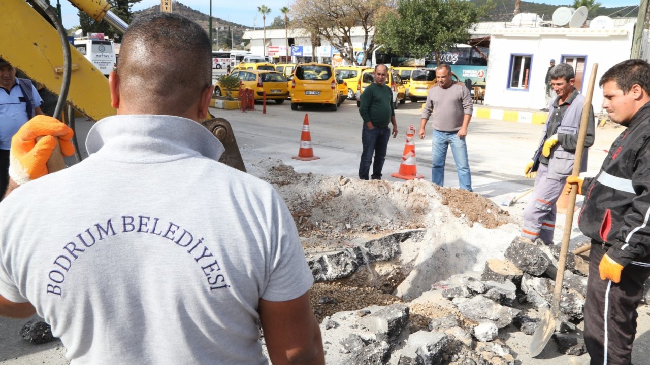 Bodrum Belediyesi hizmetlerini yarımadaya ulaştırıyor