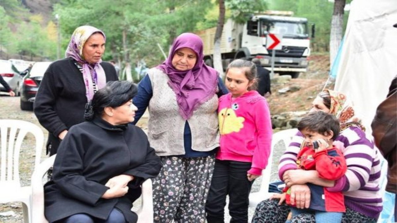 Civelek vatandaşlarla bir araya geldi