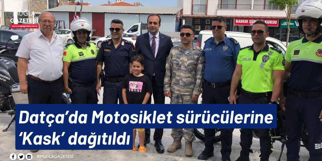 Datça’da Motosiklet sürücülerine ‘Kask’ dağıtıldı