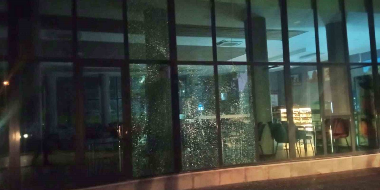 Eğitim Fakültesi kantinine silahlı saldırı