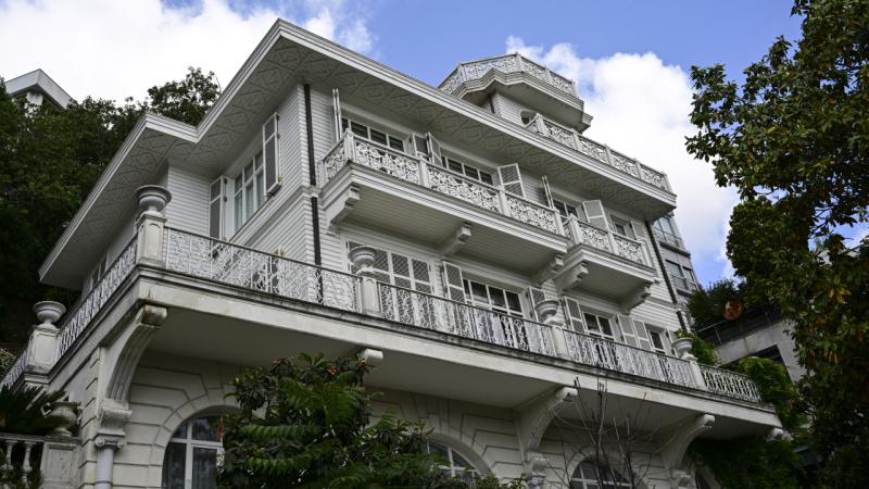 TMSF Koza-İpek Holding'e ait yalıyı satışa çıkarıldı