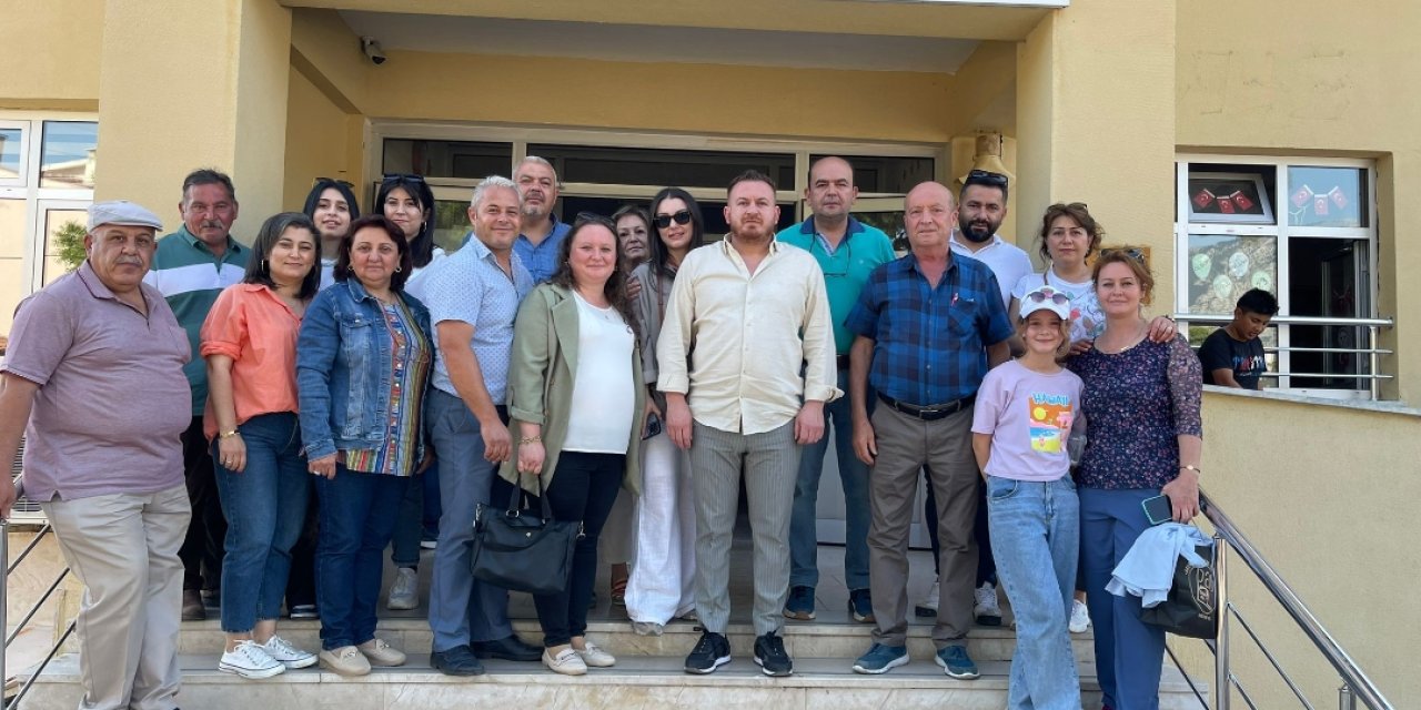 Menteşe'de seçim heyecanı: Hüseyin Uçar yeniden muhtar seçildi