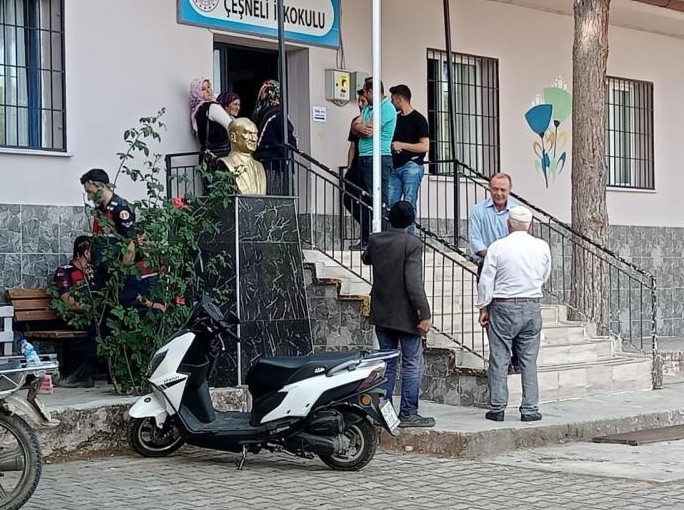 İptal edilen muhtarlık seçimi tekrarlandı