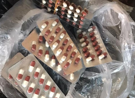 Zehir tacirlerine operasyon: 11 gözaltı