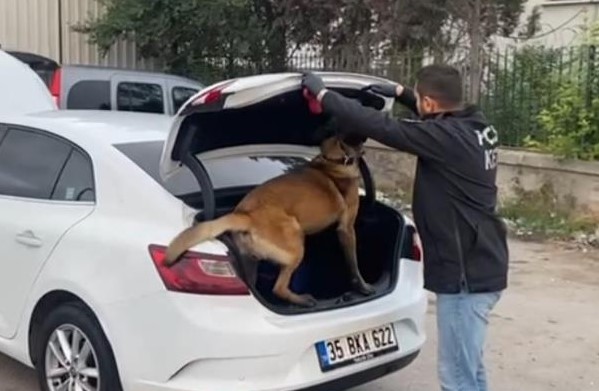 Narkotik operasyonu: 35 bin hap ele ele geçirildi