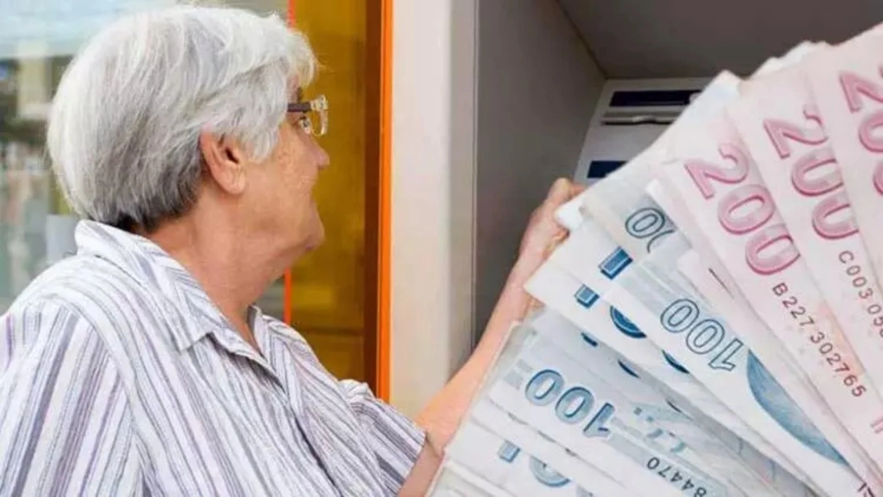 Emekli maaşında hesaplar değişti! Uzman isim 'kök maaş' formülünü paylaştı