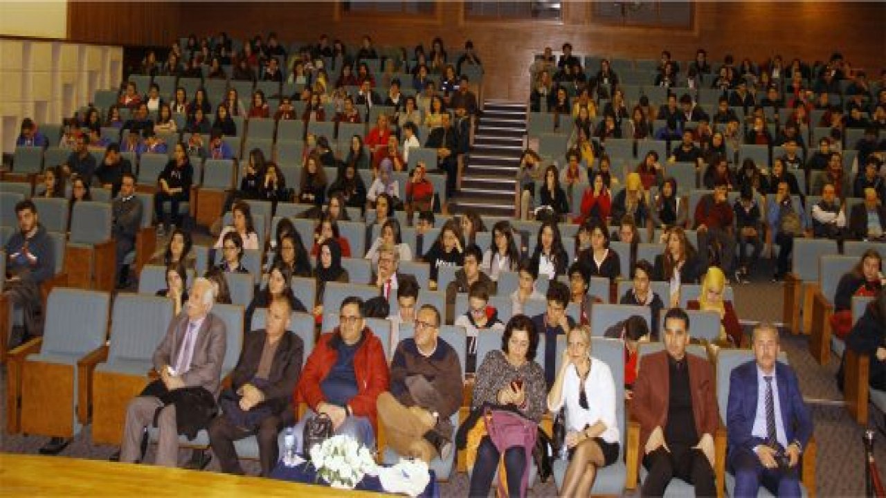 Mevlânâ ve Şâhidi Konferansı