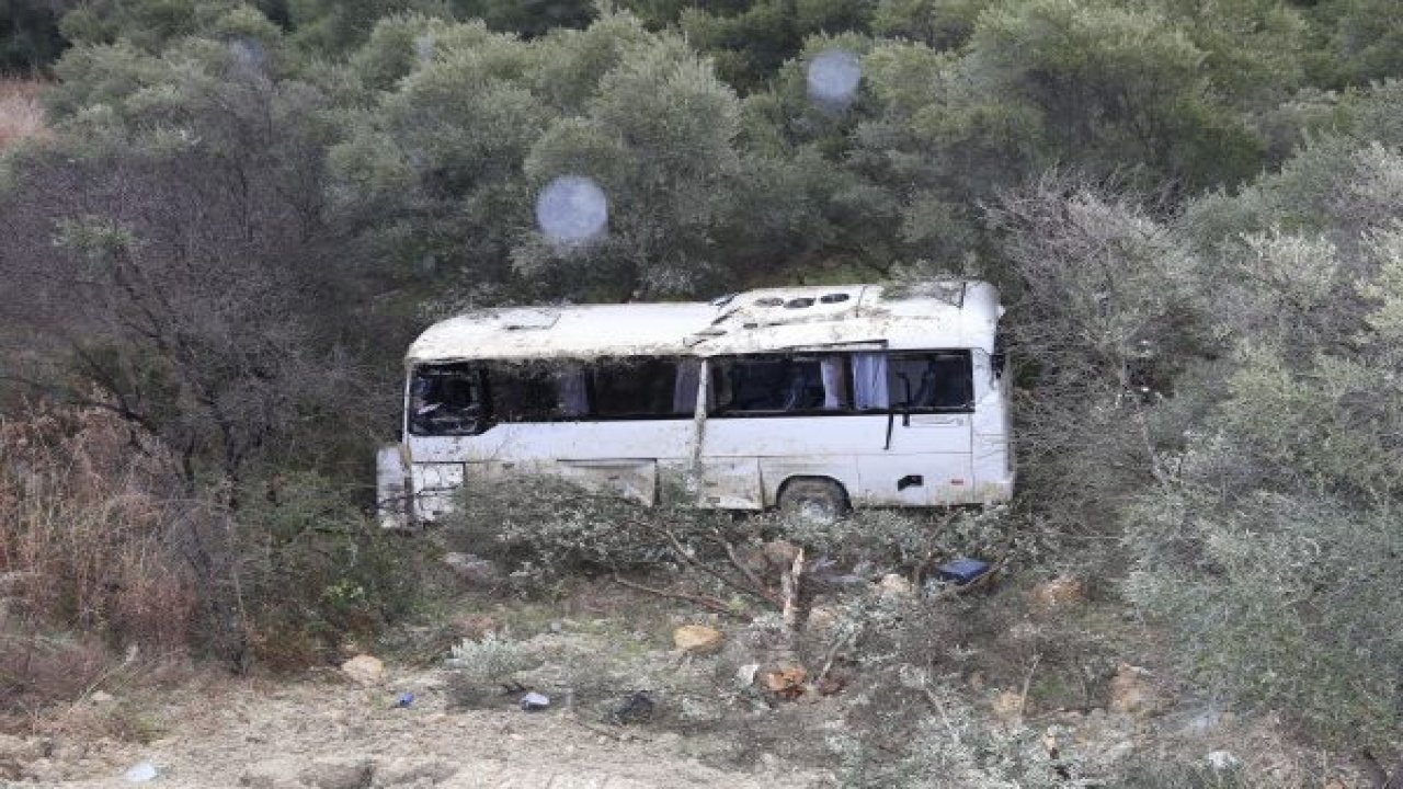 Servis şarampole devrildi: 9 yaralı