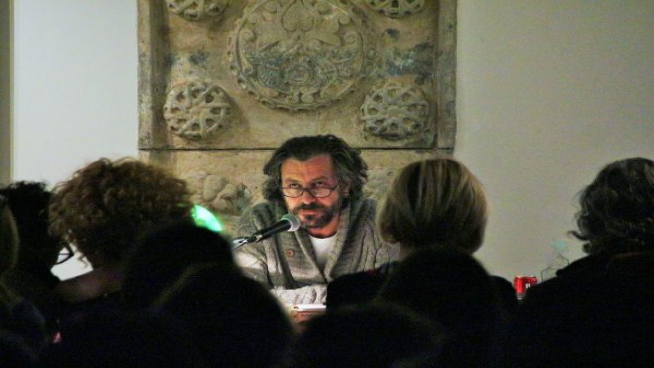 Nejat İşler’in yeni imajı şaşırttı