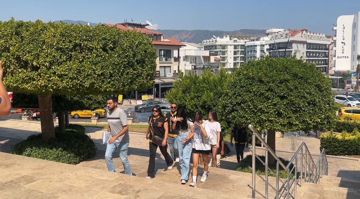 Muğla'da yaşanan  kız kavgasında 6 şüpheli adliyeye sevk edildi