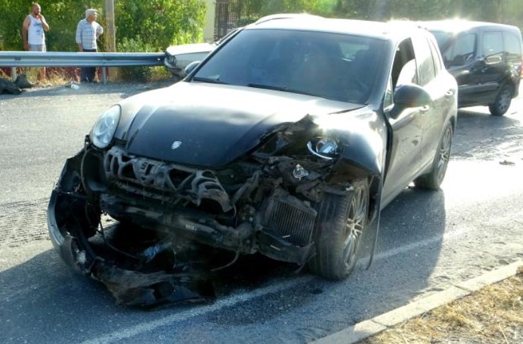 Menteşe'de feci kaza! Yaralılar var