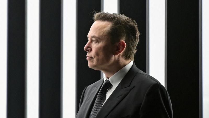 Elon Musk yine durmadı: Sırada  Neuralink beyin çipleri