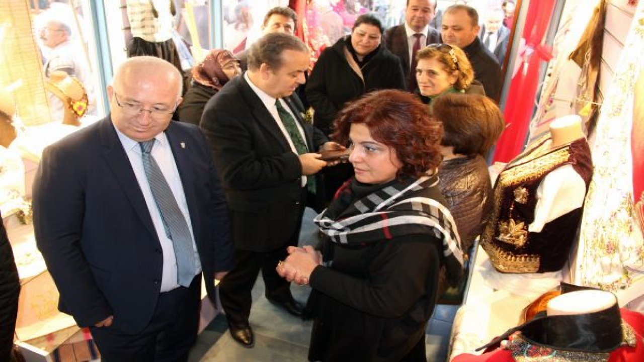 Altın Eller Derneği açıldı