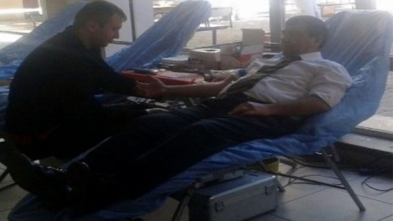 Kaymakam Kan Bağışında Bulundu