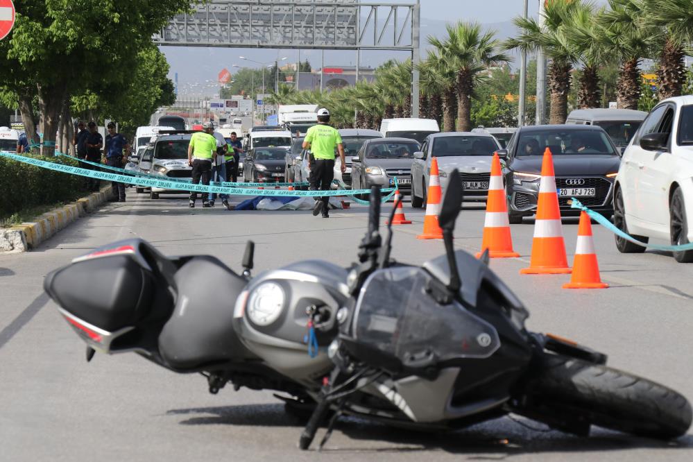 Feci kaza! Motosiklet sürücüsü hayatını kaybetti