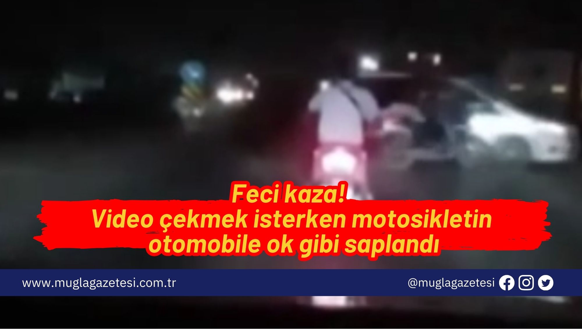 Feci kaza! Video çekmek isterken motosikletin otomobile ok gibi saplandı