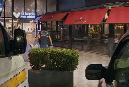 Korkunç olay! AVM tuvaletinde ölü bulundu!