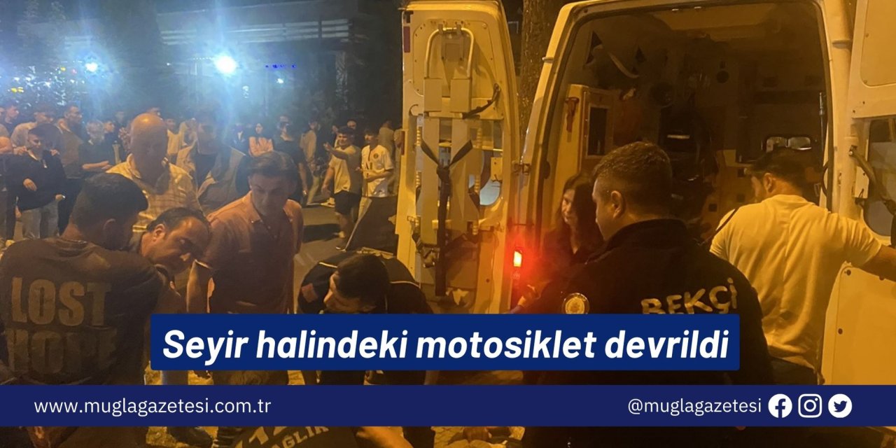 Seyir halindeki motosiklet devrildi