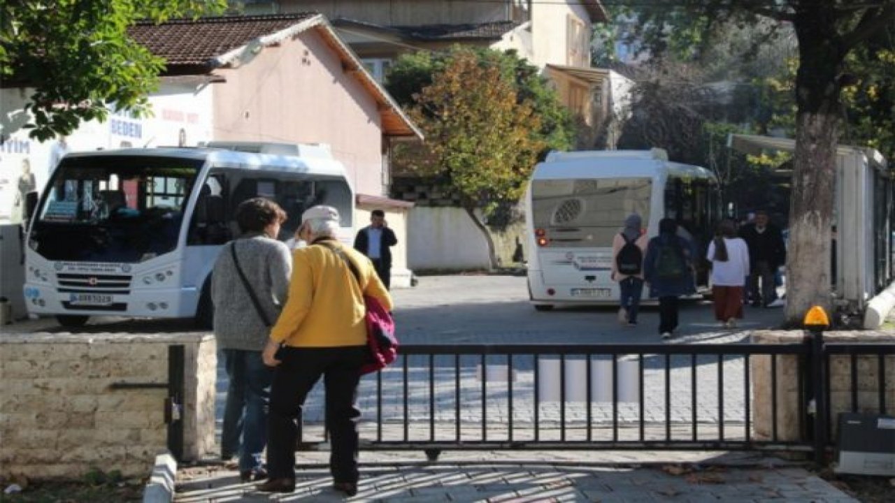Vatandaşlar Ulaşım Zammına Tepkili