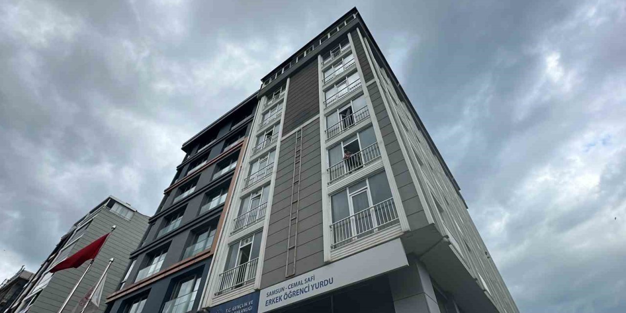 Yeni mezun genç, KYK yurdundan atladı