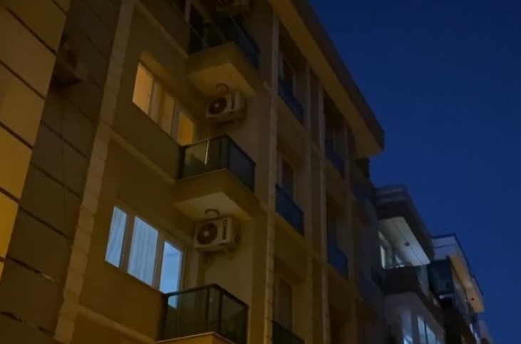 Yalnız yaşayan genç kadın bıçaklanmış halde ölü bulundu!