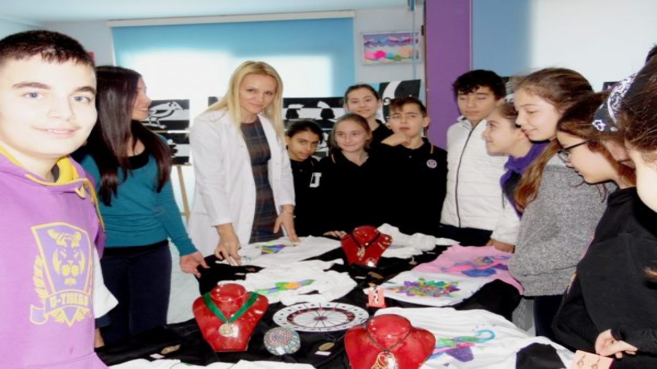 Okul İçerisinde Bir Sanat Sokağı