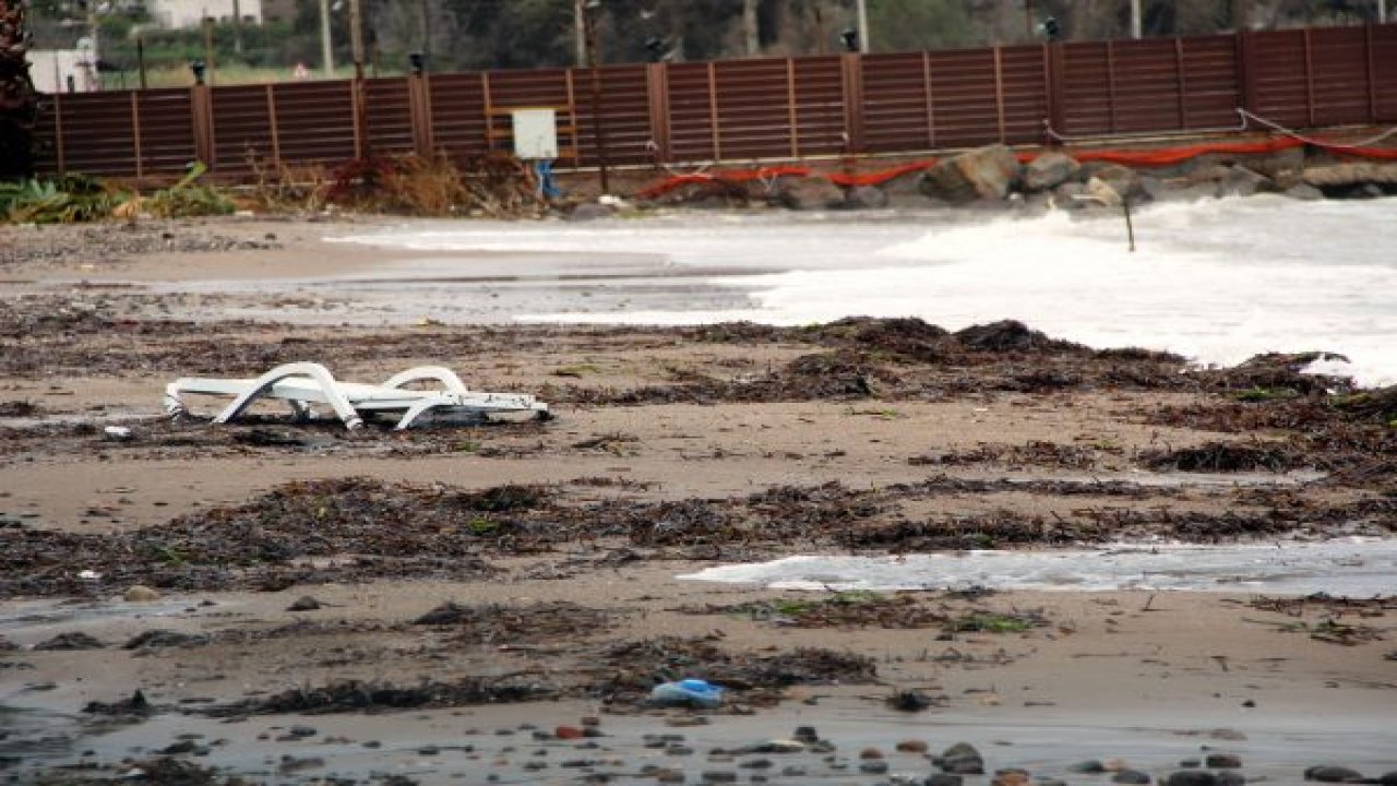 Bodrum'u fırtına vurdu