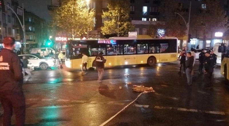 Anne ve Kızı İETT Otobüsünün Altında Kaldı! 3 yaşındaki çocuk hayatını kaybetti