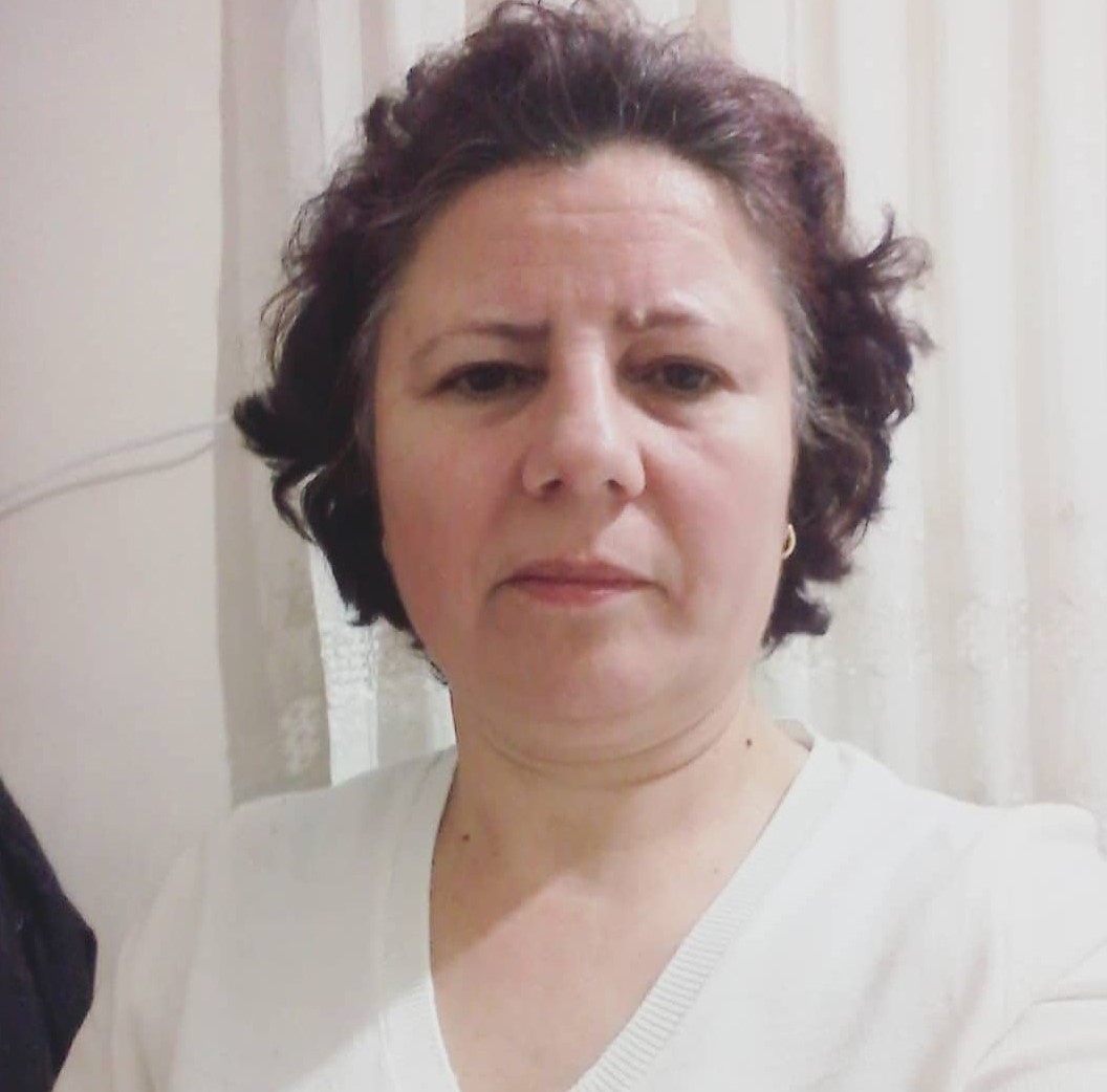 Kocası balta ile katletti