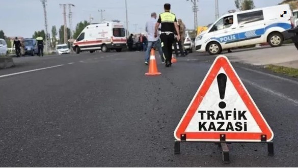 Kontrolden çıkan araç savruldu: 1 ölü