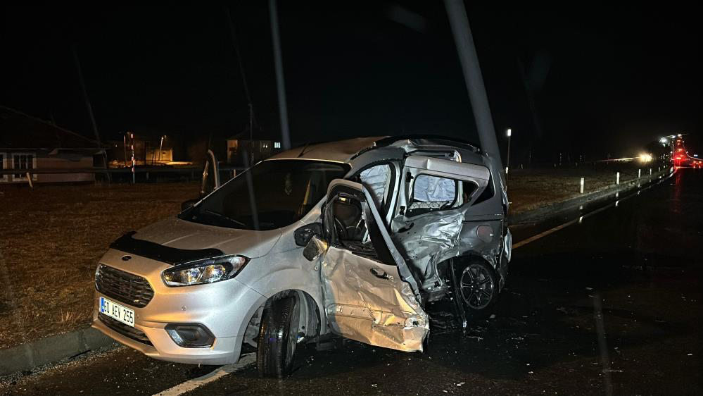 Feci kaza: 1 ölü, 5 yaralı