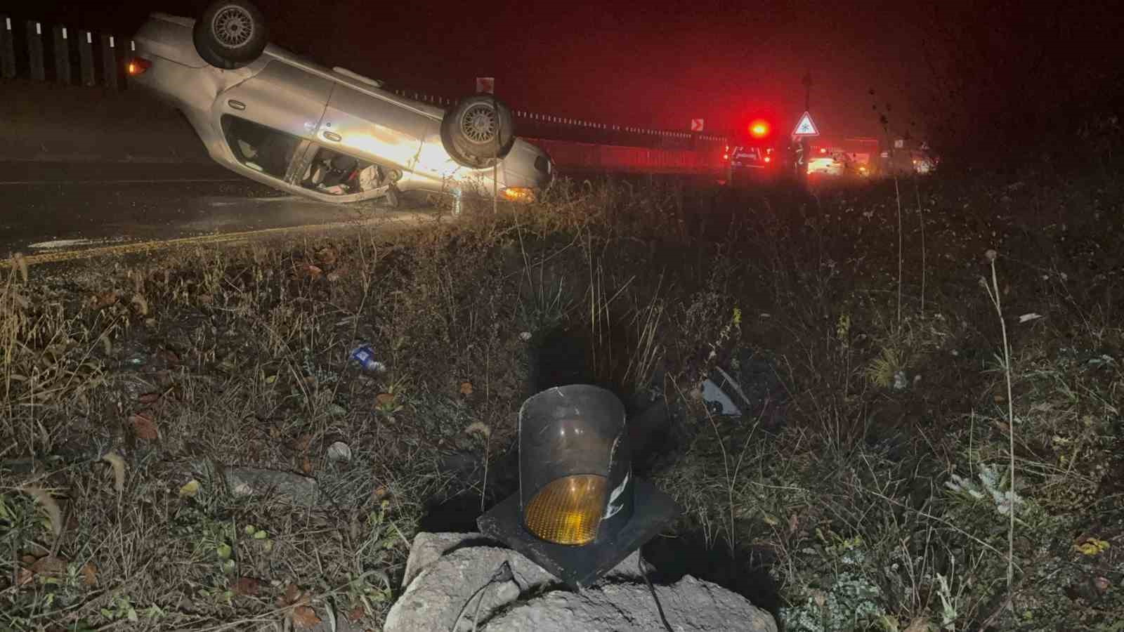 Feci kaza: Takla atan araçta 3 yaralı var