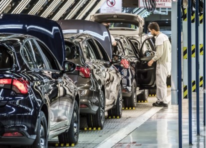 O marka 42 Bin Aracı Geri Çağırıyor: Otomobiller Yuvarlanıyor