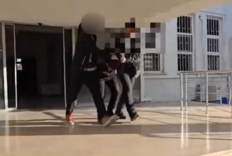 Yakalanmamak için dağda yaşayan şüpheli polisten kaçamadı