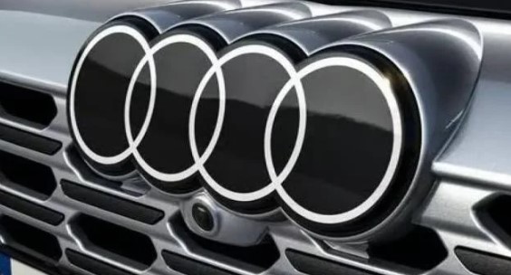 Audi yeni markasında logosunu değiştiriyor. 4 halkalı logoya veda