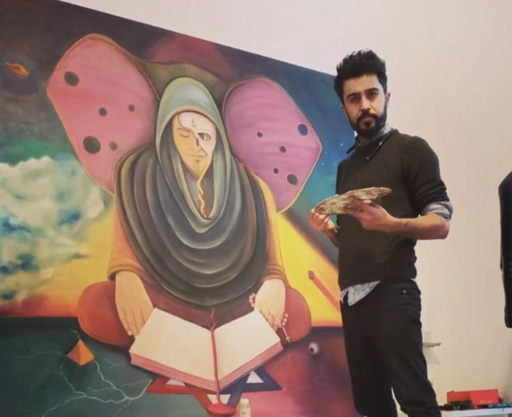 Parkta korkunç olay: Kendisini kuleye astı