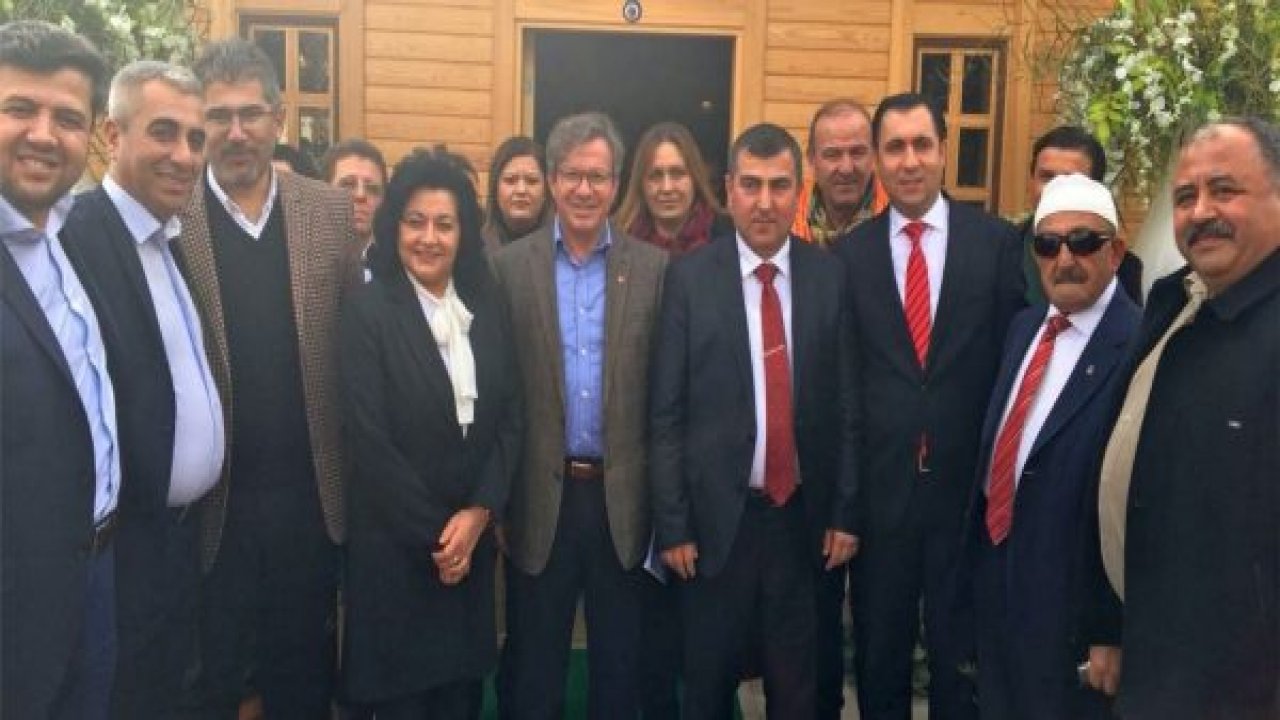 Huzurevi Sanat Galerisi açıldı